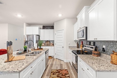 Beautifully designed Delray floor plan located in the desirable - photo 14