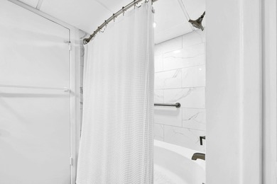 Sandpiper Cove 1013 is a beautifully updated coastal retreat - photo 20