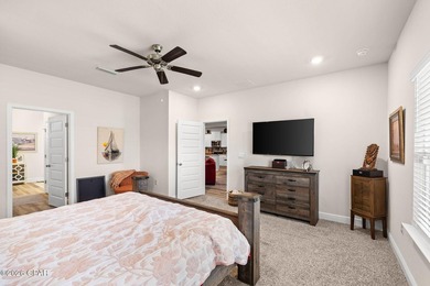 Beautifully designed Delray floor plan located in the desirable - photo 22