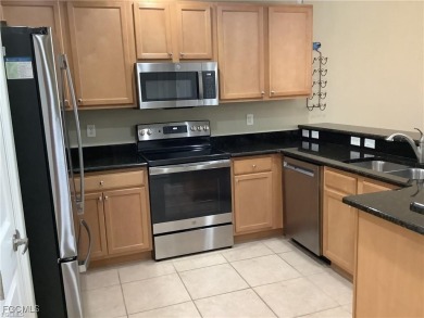 Lake Condo For Sale in Fort Myers, Florida