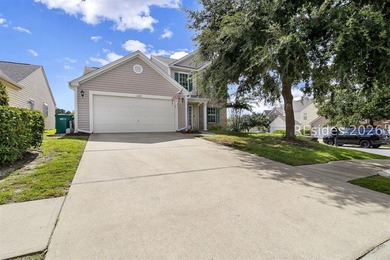 Welcome to this beautifully maintained Cypress Ridge home - photo 3