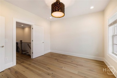 ** Offering a $100k incentive to buyers. Your Way: Price - photo 33