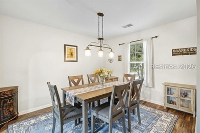 Welcome to this beautifully maintained Cypress Ridge home - photo 5