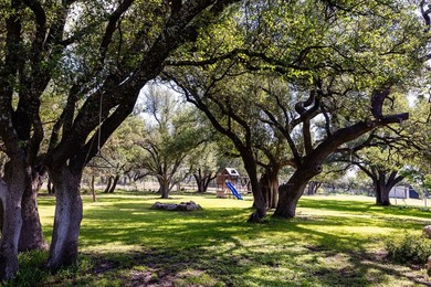A peaceful and scenic drive, just 20 minutes north of downtown - photo 7