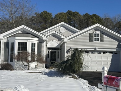 (private lake, pond, coastal) Home For Sale in Galloway New Jersey