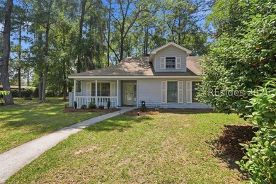 Conveniently located just minutes from Downtown Beaufort, all - photo 4