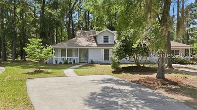 Conveniently located just minutes from Downtown Beaufort, all - photo 6