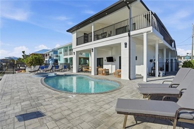 Unmatched Waterfront Living in the Heart of Fort Myers Beach! - photo 2