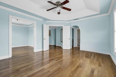 Welcome to this stunning waterfront residence in Thoroughbred - photo 17