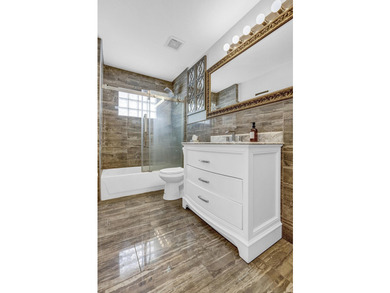 Welcome to this stunning waterfront residence in Thoroughbred - photo 28