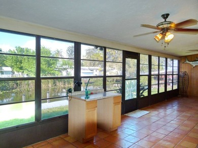 Charming 3/2 Home with Lake Okeechobee Access! Enjoy waterfront - photo 38