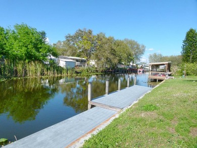 Charming 3/2 Home with Lake Okeechobee Access! Enjoy waterfront - photo 41