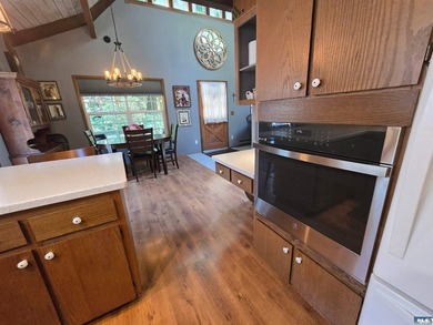 Beautifully Updated 3-Bedroom home sitting on a perfectly - photo 46