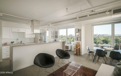 Experience refined urban living at pet-friendly Lofts on Thomas - photo 6