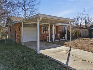 Move-in ready! This well-maintained 3-bedroom, 1-bath home