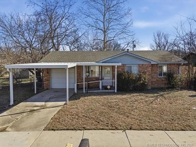 Move-in ready! This well-maintained 3-bedroom, 1-bath home