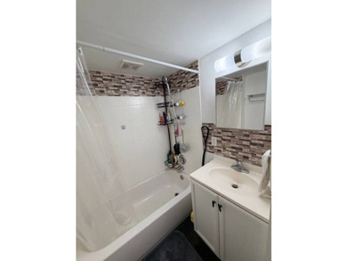 Fully Furnished 2BR/1.5BA Home in Orangebrook 55+ Community! - photo 17