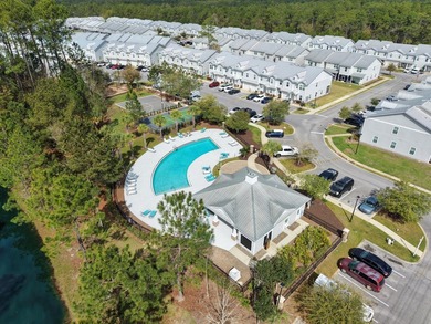 Welcome to The Verandas of Freeport, where comfort, convenience - photo 8