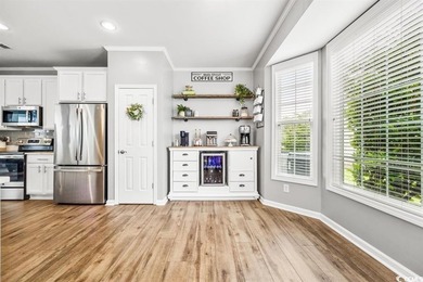 Welcome to this beautiful two-story, 4-bedroom, 2.5-bath home - photo 10