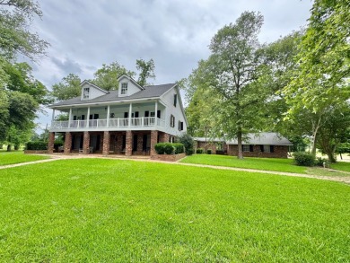 Lake Home For Sale in Jonesville, Louisiana