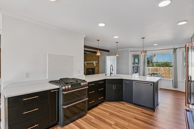 This is the one you've been waiting for! NO HOA | X Flood Zone | - photo 8