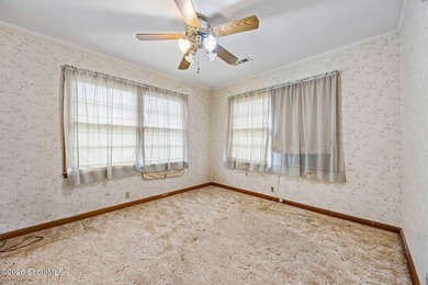 Discover a unique 1.86-acre property just minutes from Kings Bay - photo 14