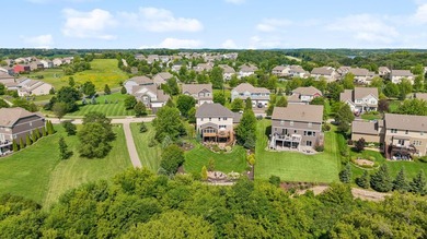 A backyard retreat unlike any other, paired with panoramic - photo 4