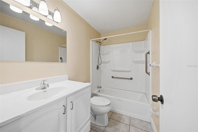 Welcome to this well-maintained 1-bedroom, 1-bathroom - photo 16