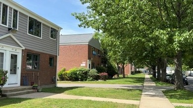 1 Bedroom - Upper Corner unt , facing to South & Northern - photo 5