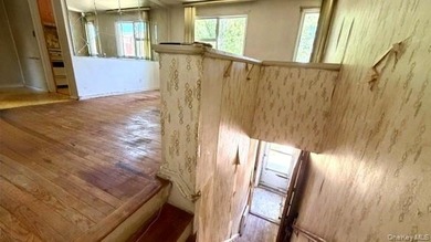 1 Bedroom - Upper Corner unt , facing to South & Northern - photo 6
