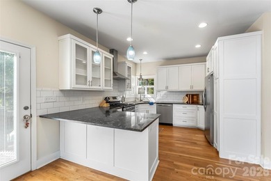 Welcome to your golf community access property situated on the - photo 10