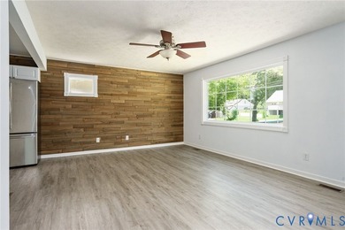 Through no fault of its own, this wonderful property is back on - photo 33