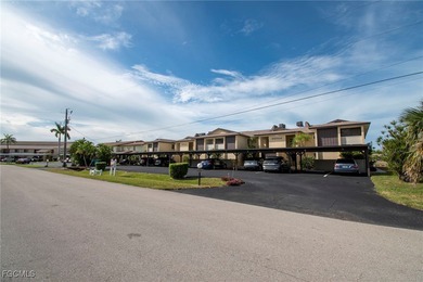 Price reduction! First floor, Gulf access, larger corner unit at - photo 2