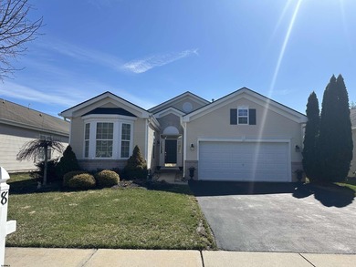 Manchester Village Beauty... Beautiful 3 BR/2BTH Evergreen model - photo 3