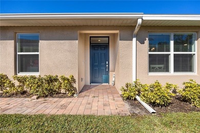 This lovely, maintenance-free home in Magnolia Landing offers 1 - photo 3