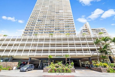 Rare opportunity at Island Colony in the heart of Waikiki! One - photo 14