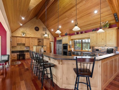 Perched on the prestigious Quail View bluff, this extraordinary - photo 14