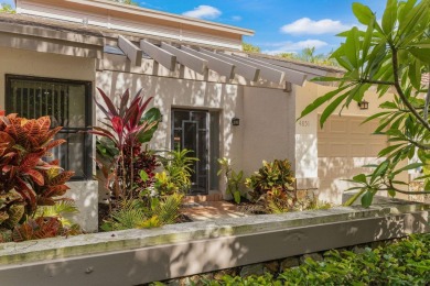 Lake Home For Sale in Boynton Beach, Florida