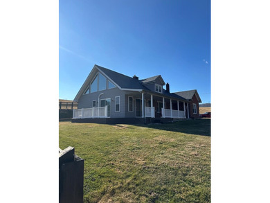 (private lake, pond, coastal) Home For Sale in Troutdale Virginia