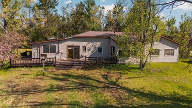 Plenty of potential with this spacious 3 bed 2 bath home on 10 - photo 40