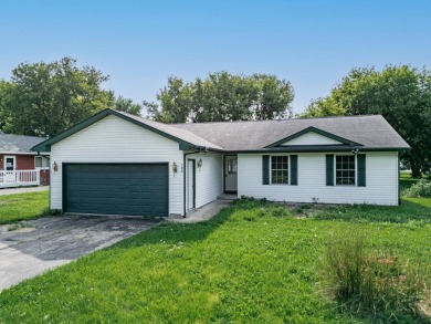 Lake Home For Sale in Poplar Grove, Illinois