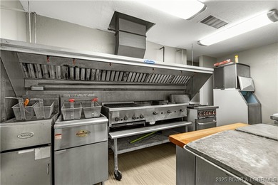 Fully updated commercial property ready for your next venture! - photo 13