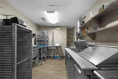 Fully updated commercial property ready for your next venture! - photo 22
