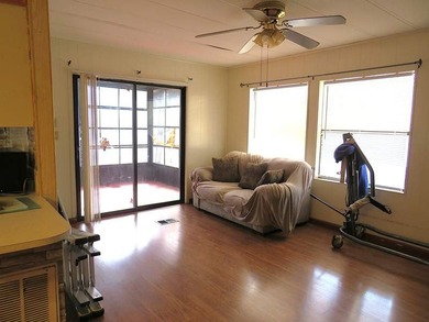 Additional listing photo 4