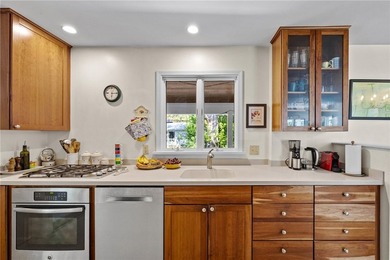 This Brighton Colonial is in a highly desirable neighborhood - photo 19