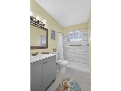 Welcome to this beautifully remodeled 2-bed, 2-bath villa - photo 22