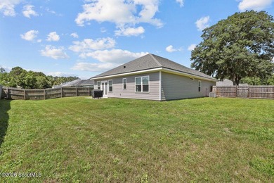Welcome home! Built in 2021, this pristine residence perfectly - photo 23