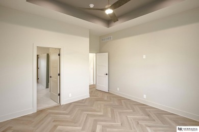 Susan Hawkins, M: , SusanHawkinsGroup,   - Exquisite Luxury