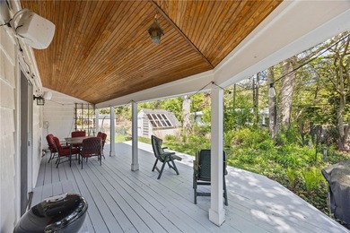This Brighton Colonial is in a highly desirable neighborhood - photo 36