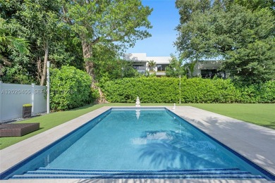 YOUR DREAM HOME AWAITS! Immerse in natural light in this 3/2 - photo 37